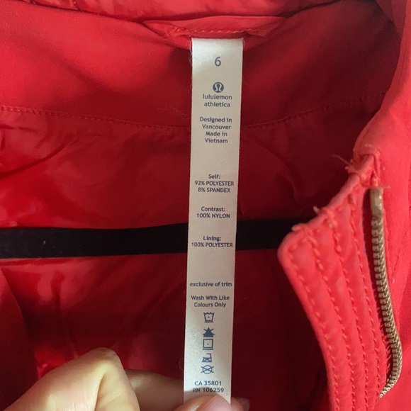 Lululemon Paddington Softshell Jacket Sz.6 in VGUC - Picture 4 of 5